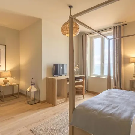 Château Rouher 3*