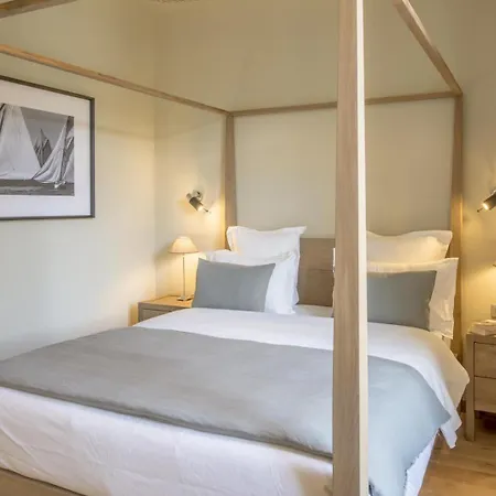 Château Rouher 3*