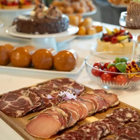 Alojamento de Acomodação e Pequeno-almoço Château Rouher Propriano (Corsica)